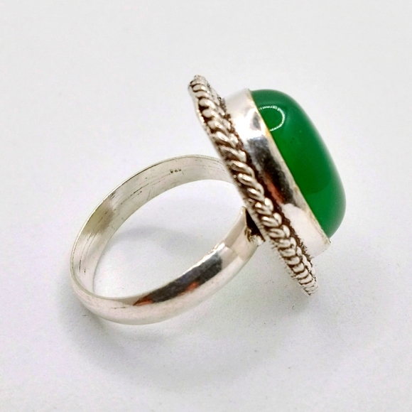 STERLING SILVER GREEN ONYX GEMSTONE RING - Picture 2 of 3